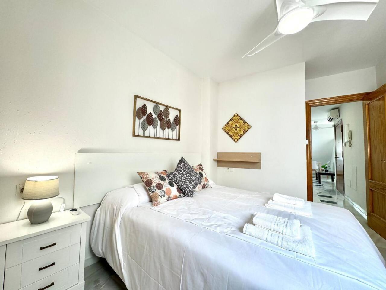 Cyv Fun Beach & Relax 1 Bed 1 Bath Фуэнхирола Номер фото