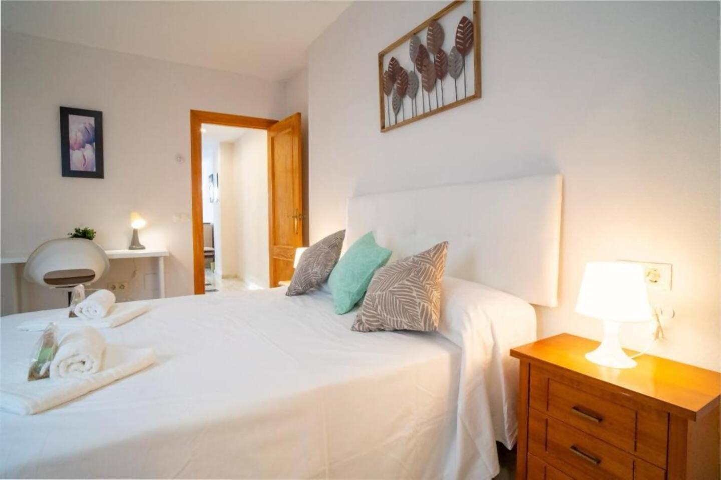 Cyv Fun Beach & Relax 1 Bed 1 Bath Фуэнхирола Номер фото