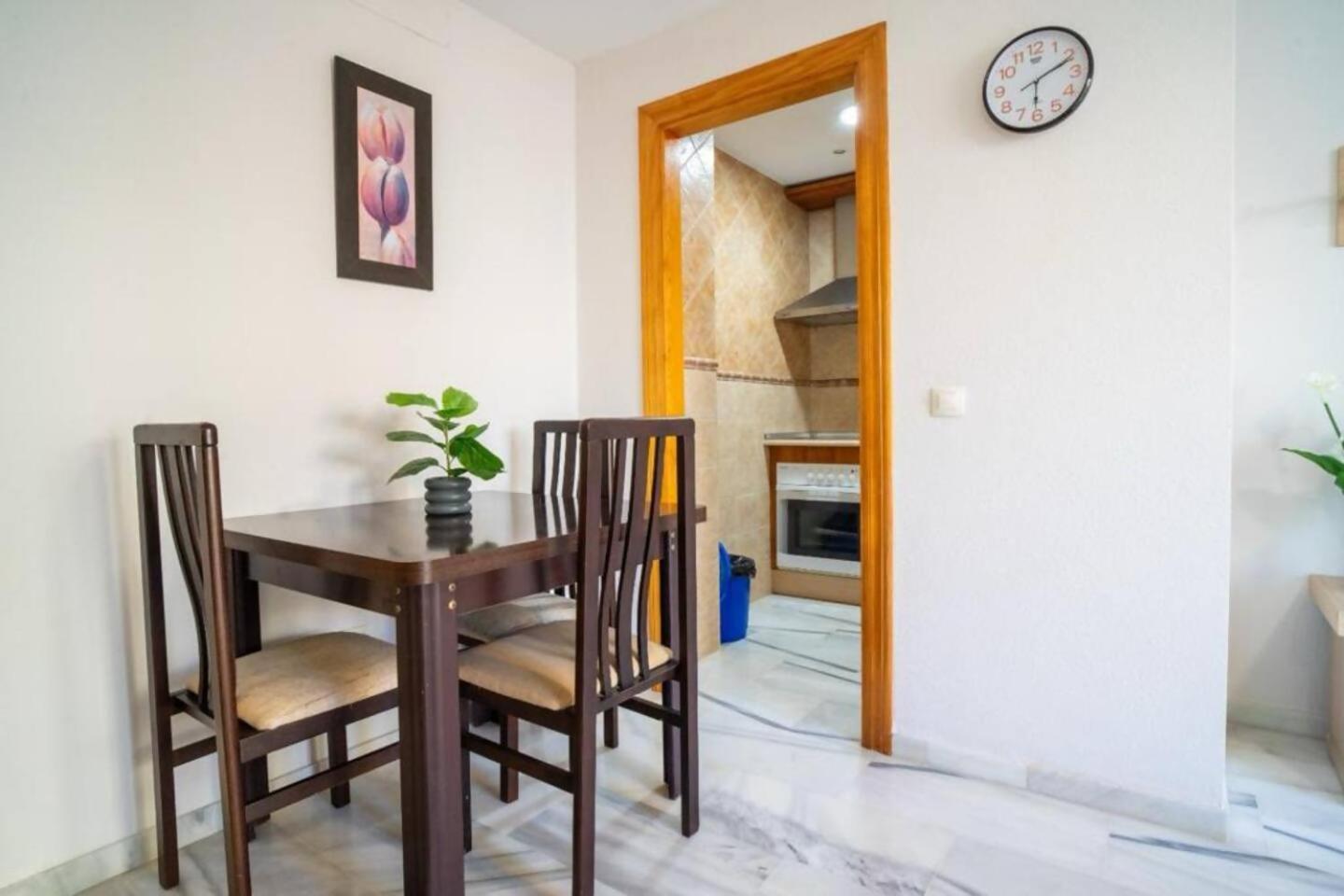 Cyv Fun Beach & Relax 1 Bed 1 Bath Фуэнхирола Номер фото